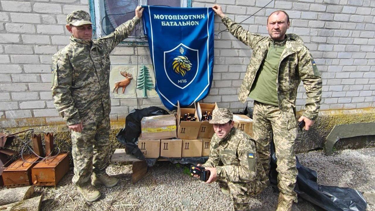 80 Batteries for the Motorized Infantry Battalion of the 141st Brigade